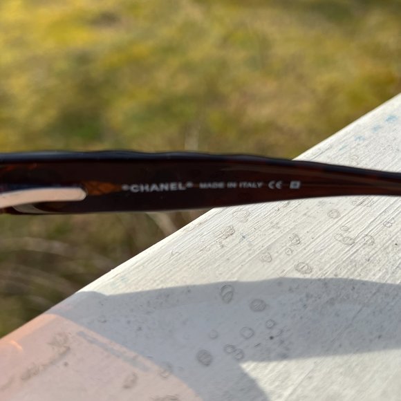 Chanel  5111 non-Rx Sunglasses, in original case - Picture 4 of 6